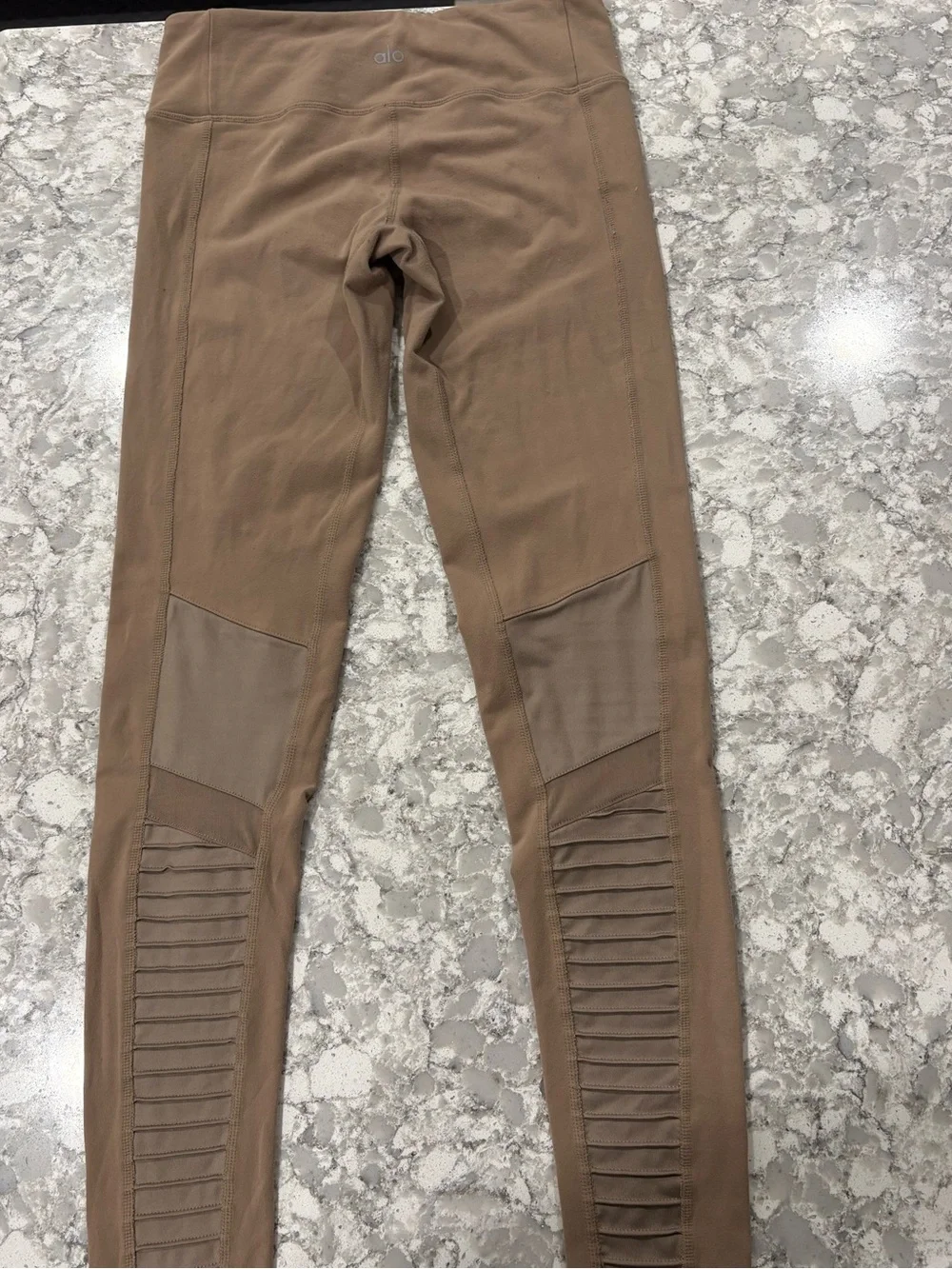 Alo High-Waist Moto Leggings in Beige SMALL